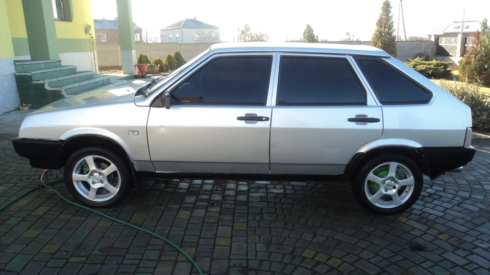 Lada 2109 2