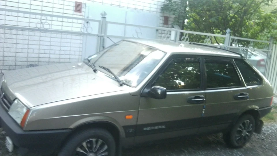 Lada 2109 2