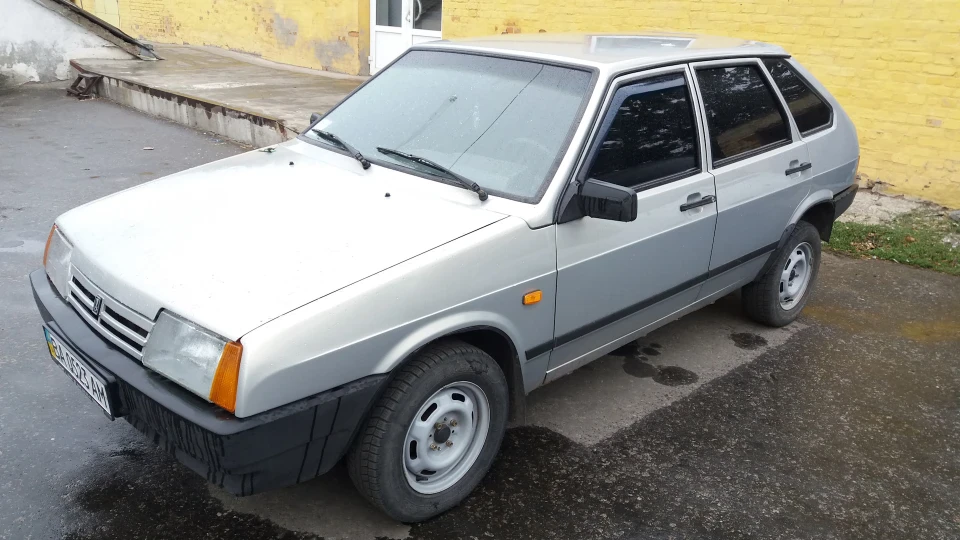 Lada 2109 5