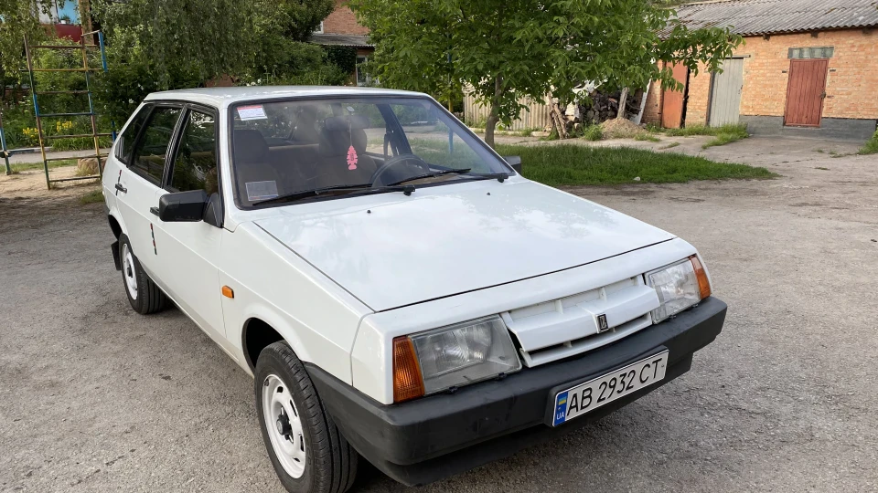Lada 2109 4