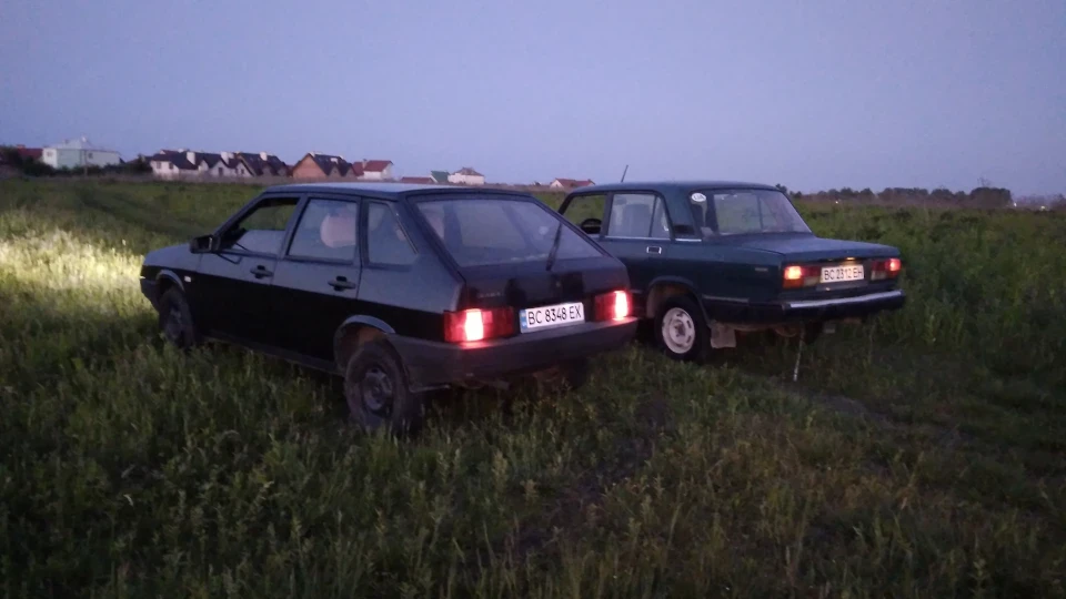 Lada 2109 4