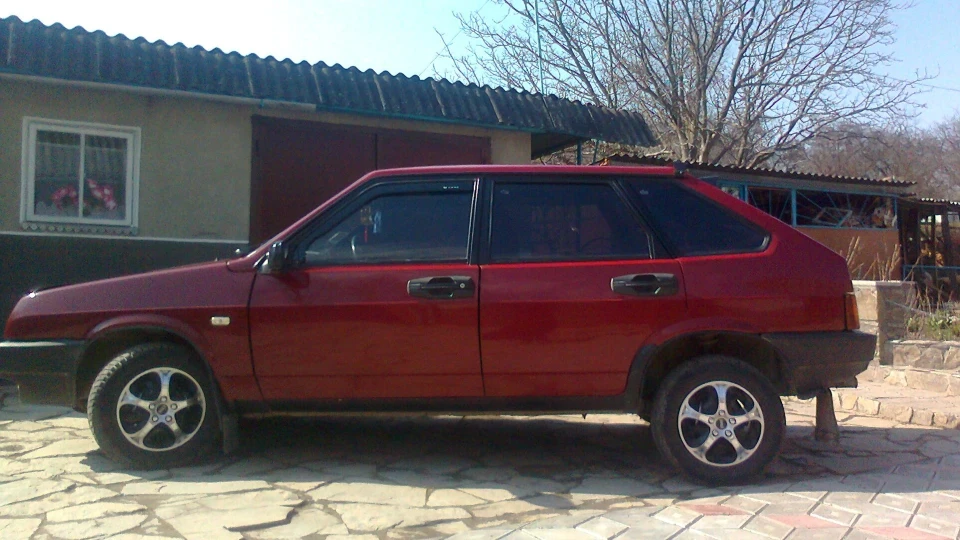 Lada 2109 3