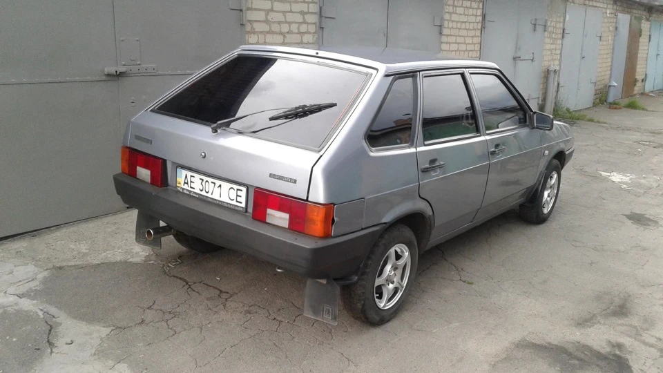 Lada 2109 2