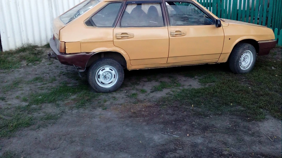 Lada 2109 3