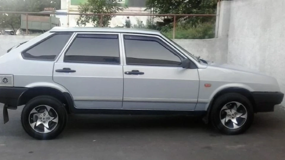 Lada 2109 2