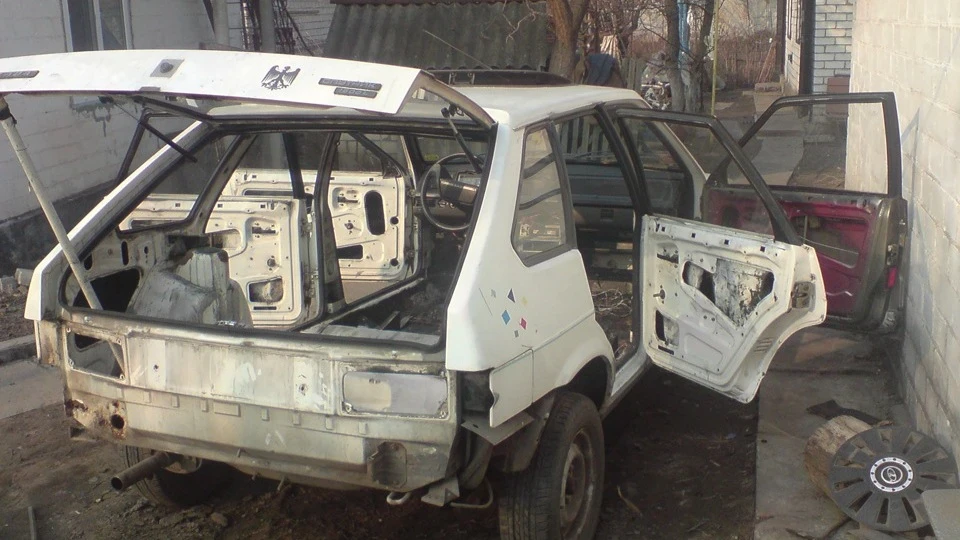 Lada 2109 4