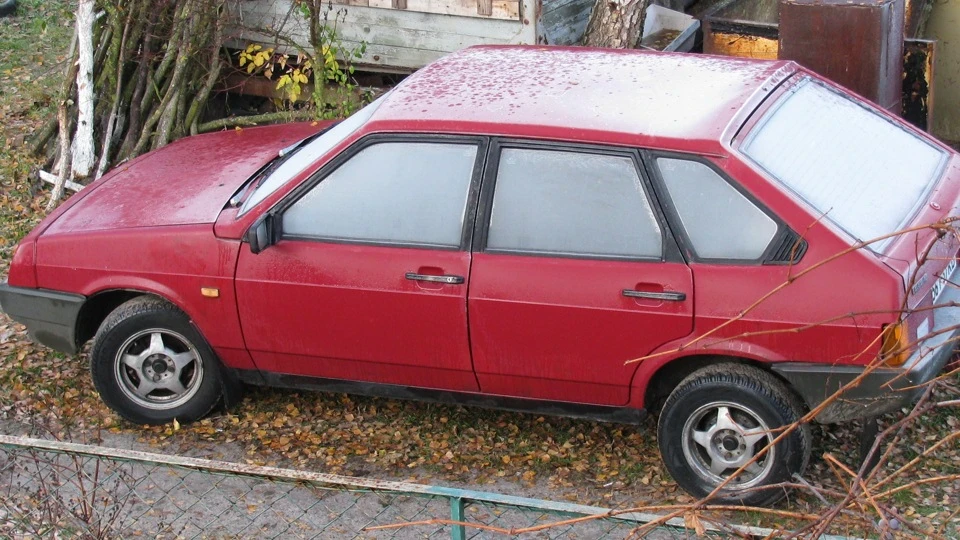 Lada 2109 4