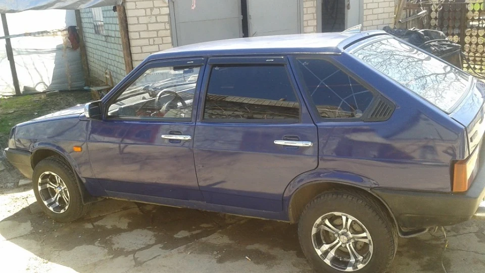 Lada 2109