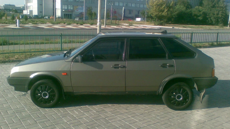 Lada 2109 4