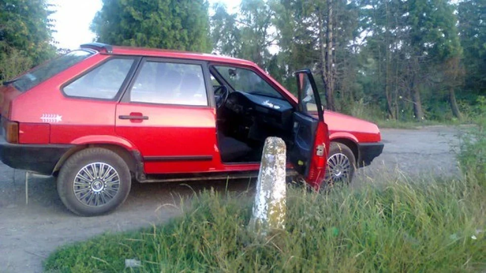 Lada 2109 4