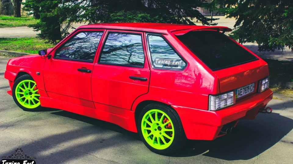 Lada 2109 1,6 Turbo 5