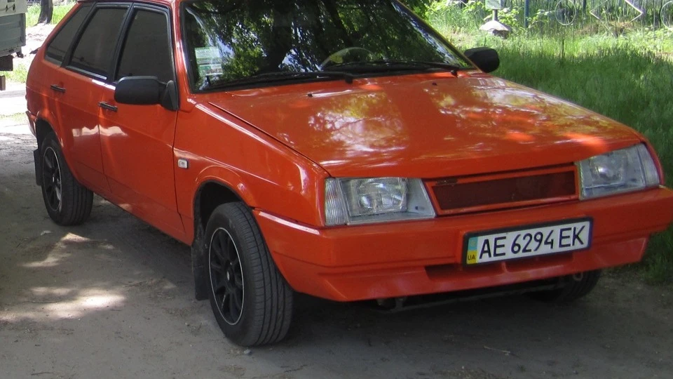 Lada 2109 Апельсин 4