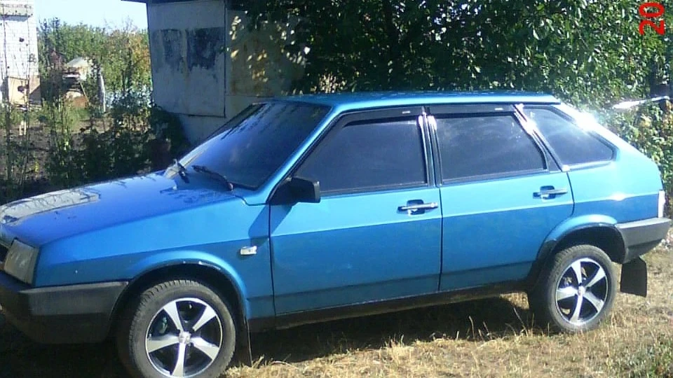 Lada 2109 Aquamarine 4