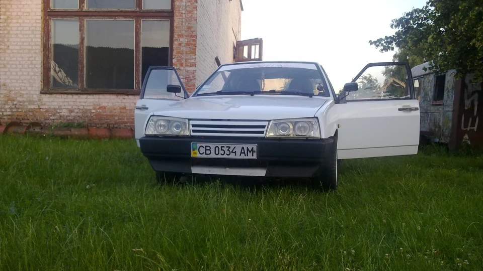 Lada 2109 atmo 4