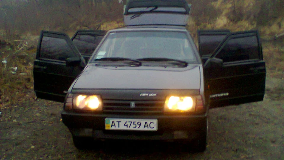 Lada 2109 Black TAZ 2