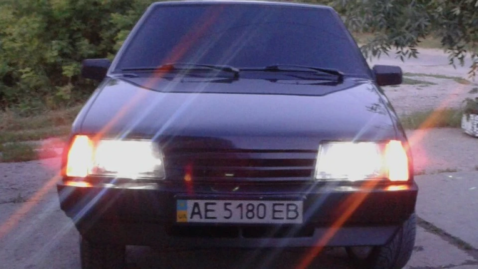 Lada 2109 Black 4