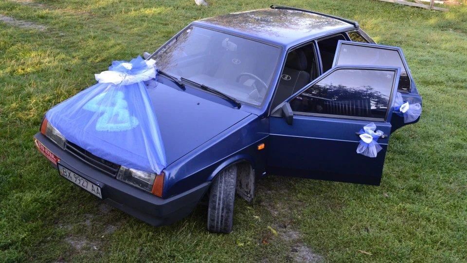 Lada 2109 Blue Shadow 5