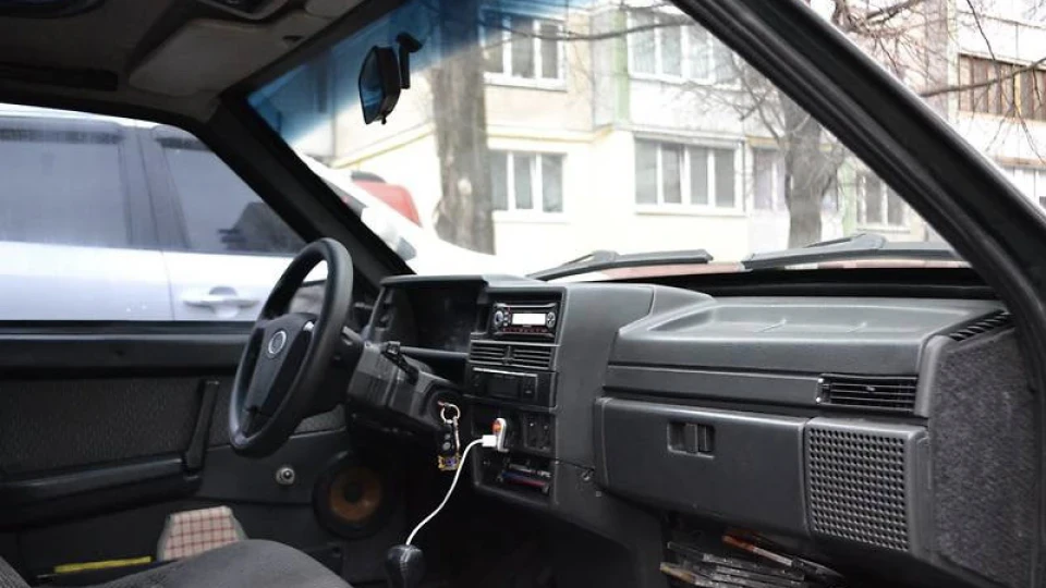 Lada 2109 Пляшковий металік 1.5 4