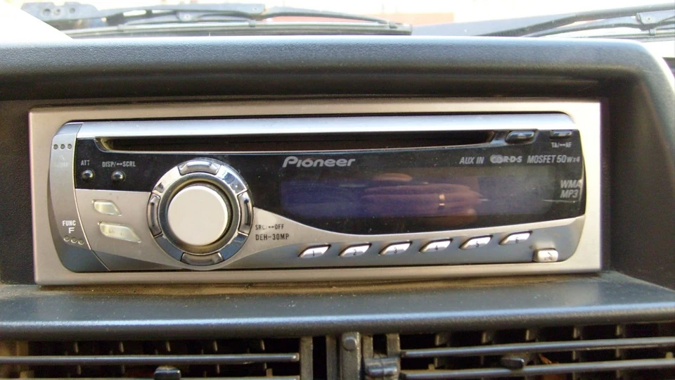 Lada 2109 чорна машина 3