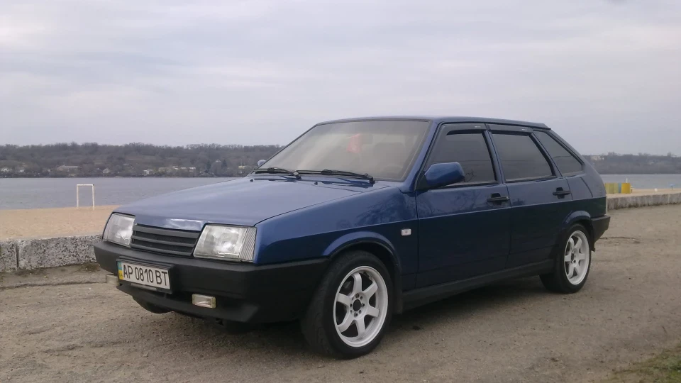 Lada 2109 іномарка дев'ятої моделі 2