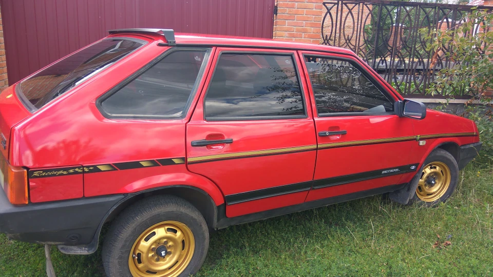 Lada 2109 *Kiss Of Fire* 4