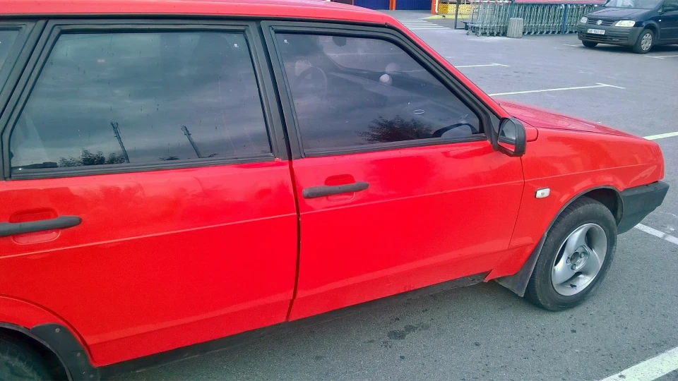 Lada 2109 Червона 1.3 2