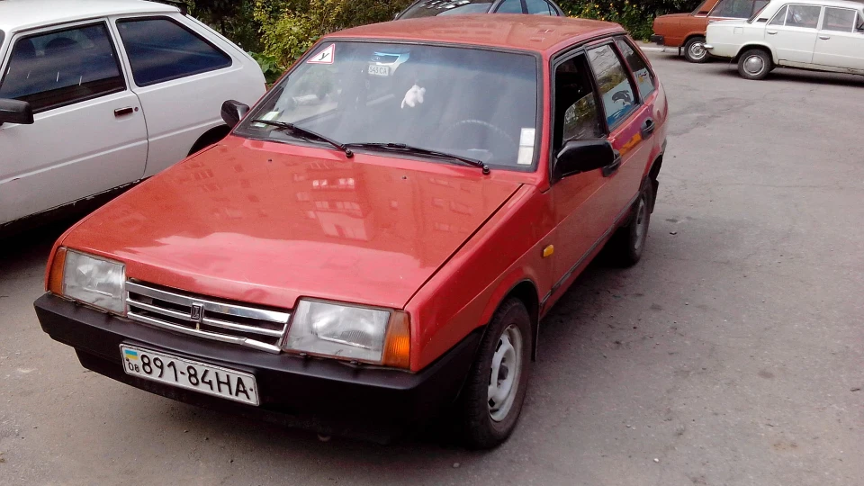 Lada 2109 Червоний перець=) 2