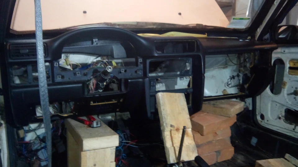 Lada 2109 трохи іржава 2