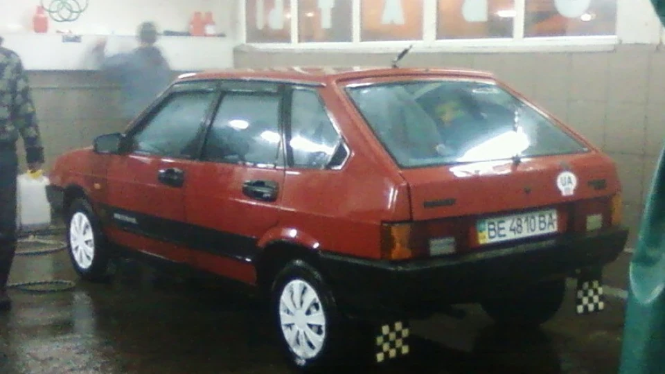 Lada 2109 невишнева дев'ятка 2