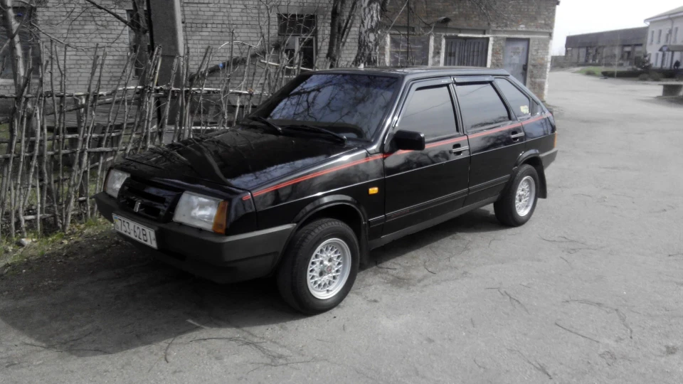 Lada 2109 Night