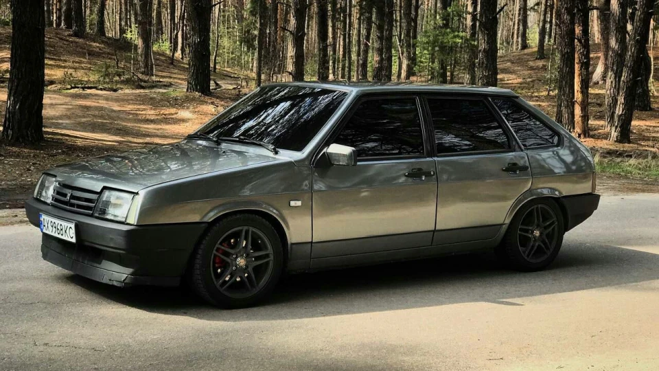 Lada 2109 Сірий металік 1.5 карб 5