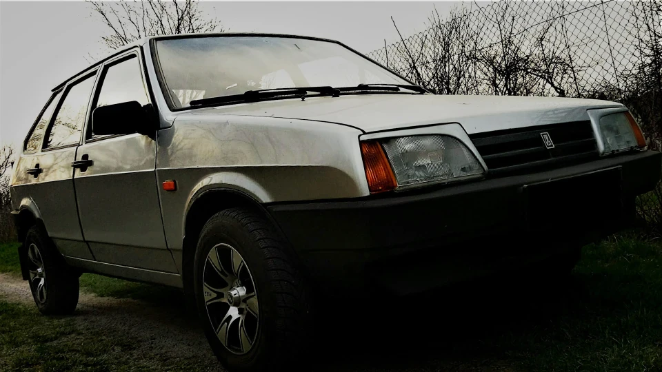 Lada 2109 сірий металік 2