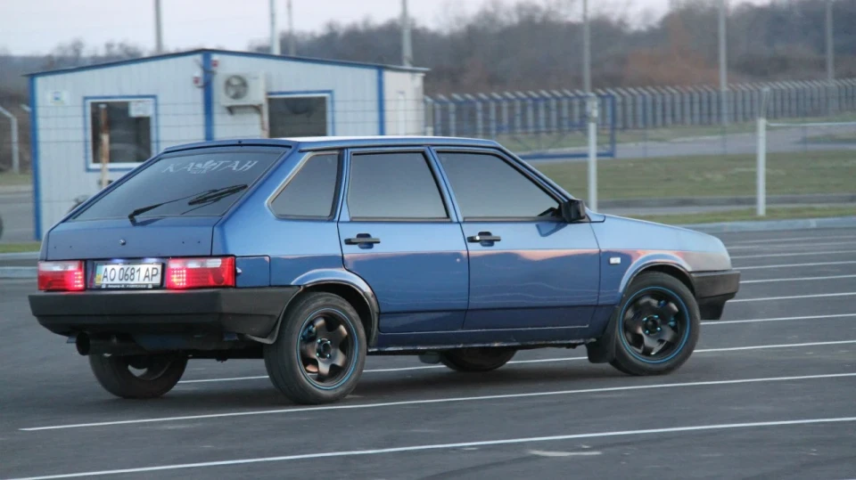 Lada 2109 TURBO КаШтанЧіК 3