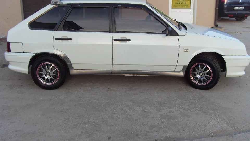 Lada 2109 wait shark 2