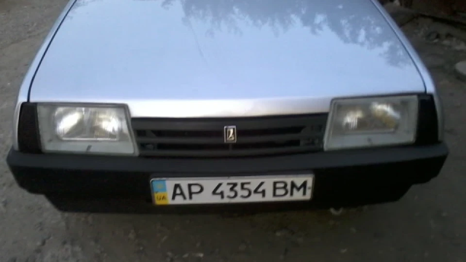 Lada 21099 2