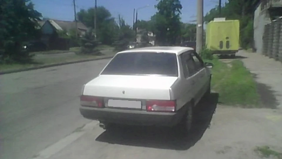 Lada 21099 3