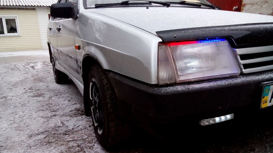 Lada 21099 2