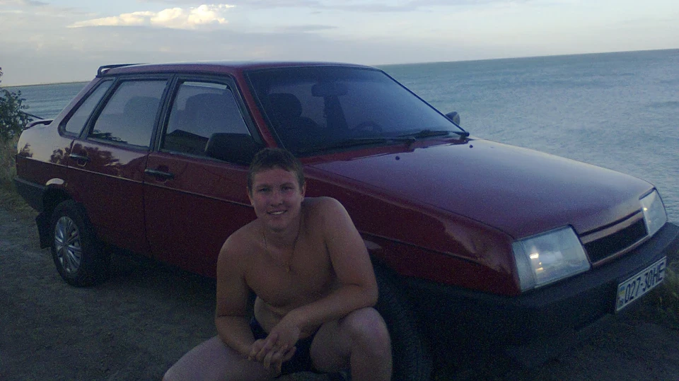 Lada 21099 2