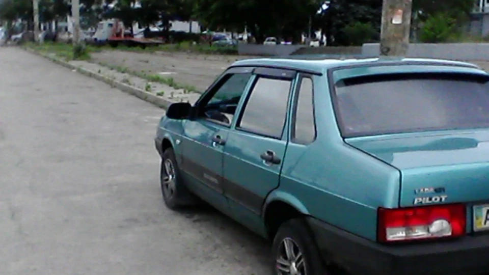 Lada 21099 3