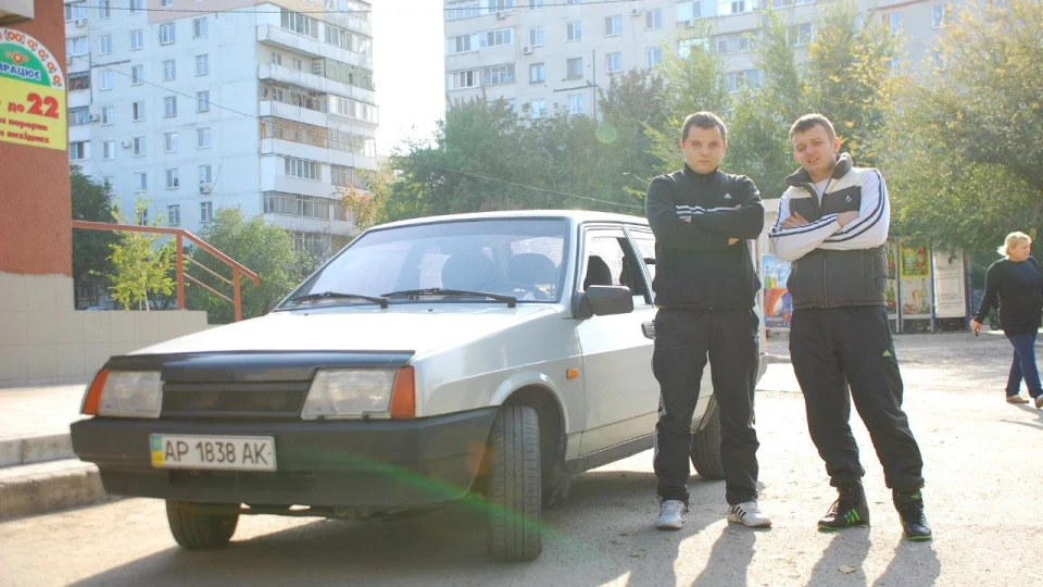 Lada 21099 2