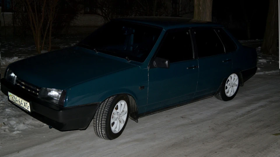 Lada 21099 5