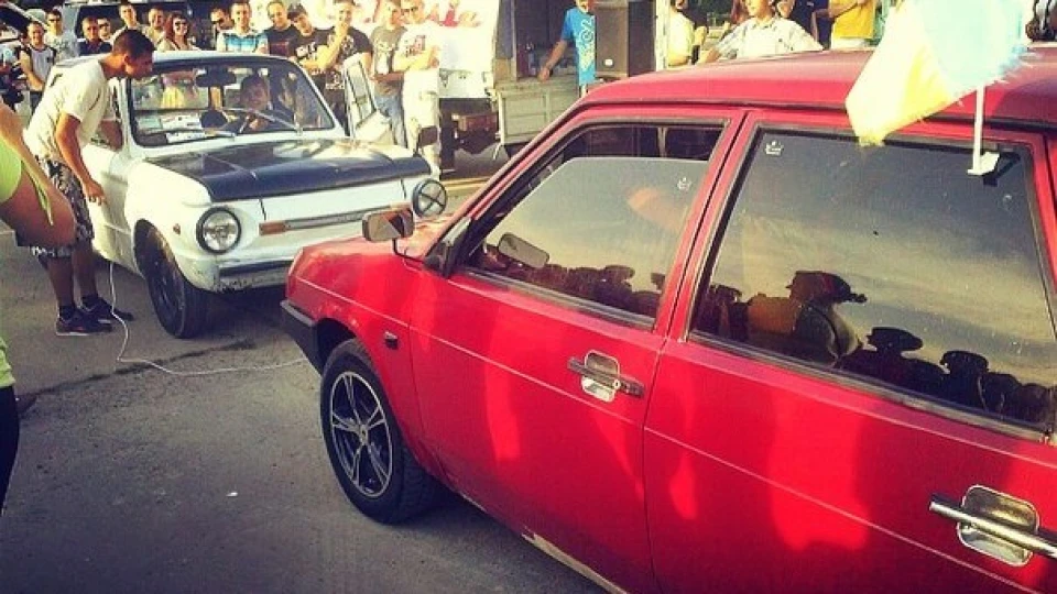 Lada 21099 4