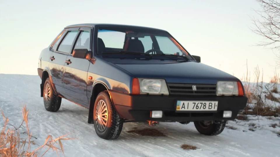 Lada 21099