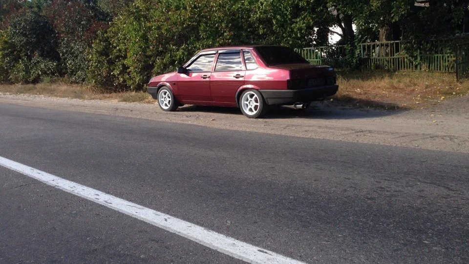 Lada 21099 5