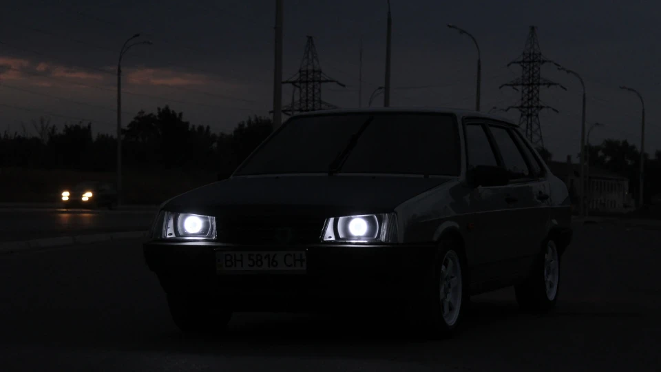 Lada 21099 2