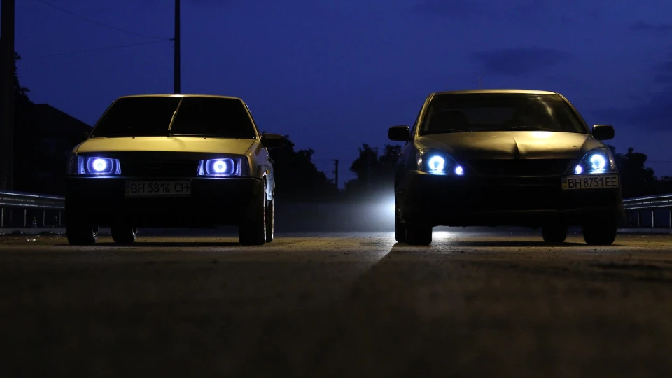 Lada 21099 4
