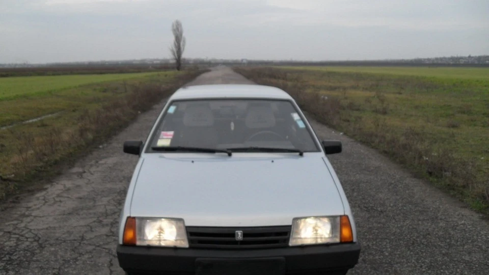 Lada 21099