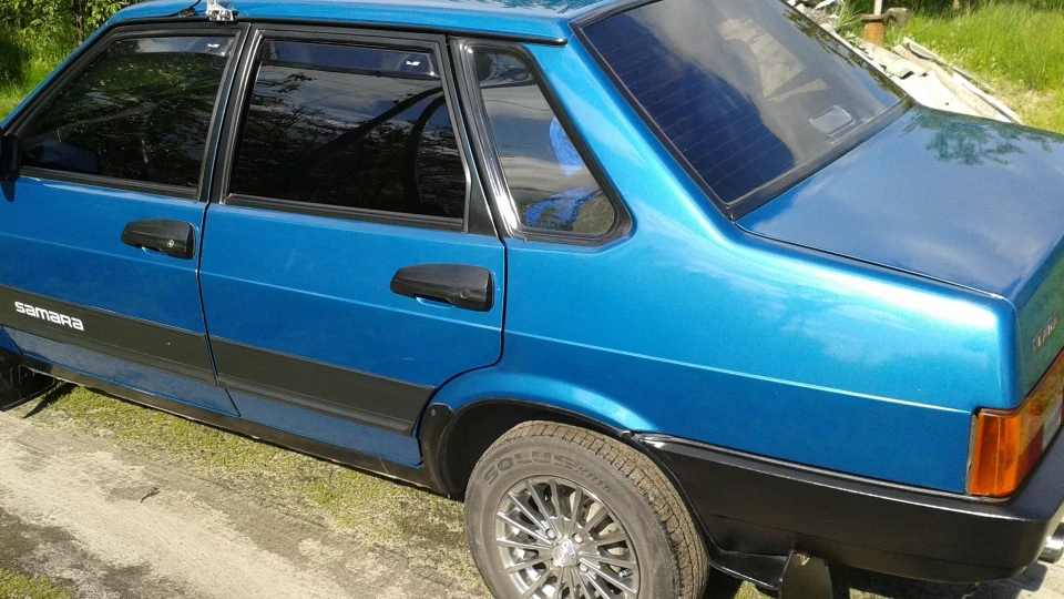 Lada 21099 5