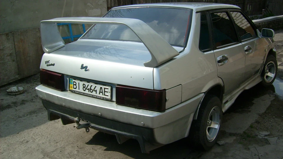 Lada 21099
