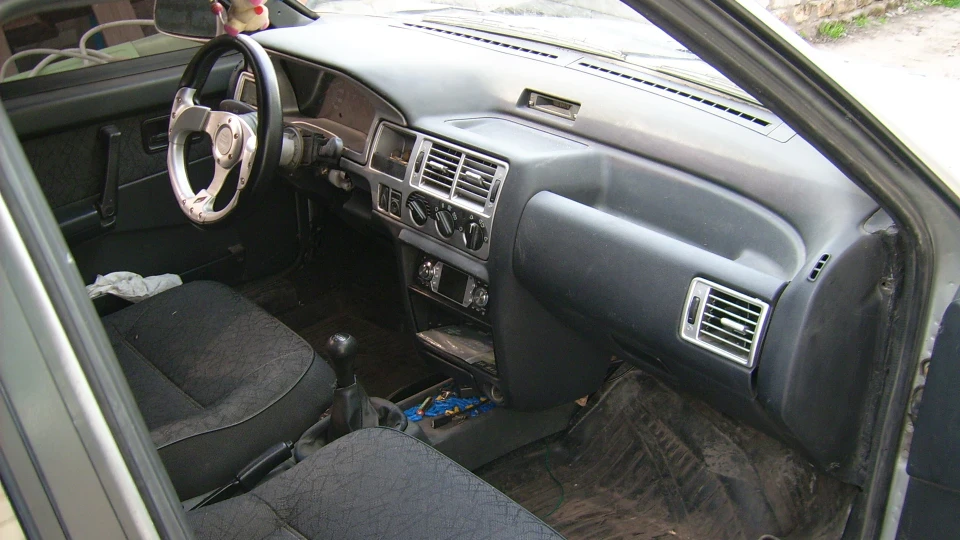 Lada 21099 2